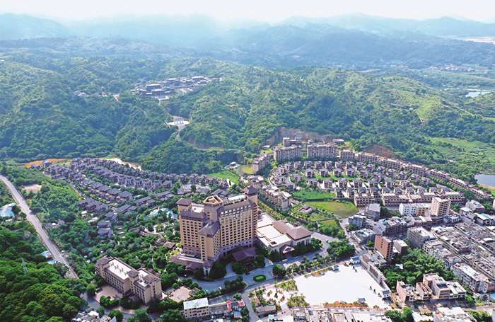 图为365bet电脑版_世界杯365体育_beat365官方网址鹿湖温泉度假村.jpg